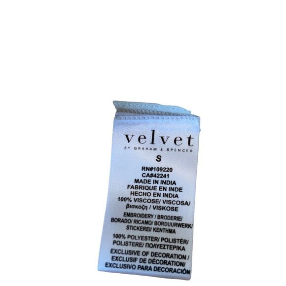 Velvet by Graham & Spencer Embroidered Long Sleeve Blouse EUC - Picture 8 of 10